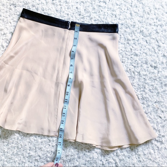 Jennifer Hope Nude Silk & Leather Mini Skirt NWOT - Picture 4 of 6